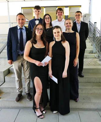 Entlassfeier am Hochfranken-Gymnasium Naila (Bild vergr&ouml;&szlig;ern)