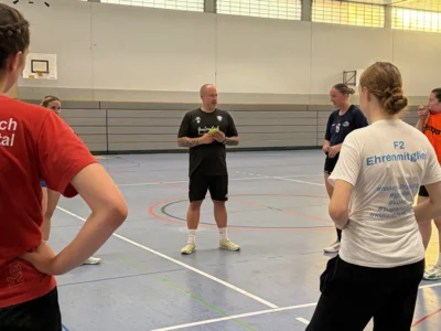 Damen 1 - Neuer Cheftrainer mit Lust auf Entwicklung (Bild vergr&ouml;&szlig;ern)