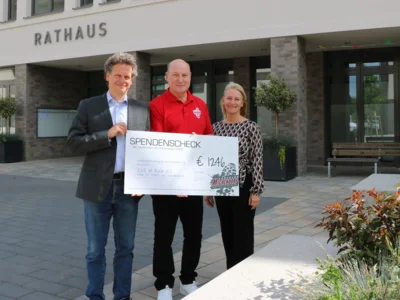 Laufclub Michendorf spendet 1.246 Euro an ICKE e.V. (Bild vergr&ouml;&szlig;ern)