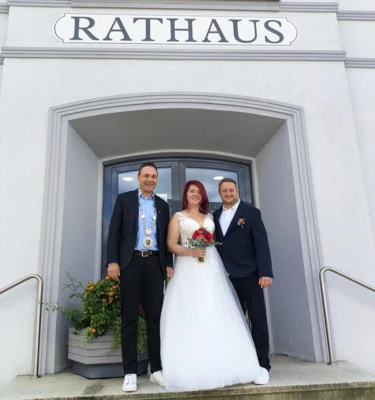 Hochzeit in Selbitz (Bild vergr&ouml;&szlig;ern)