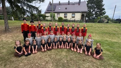 Der TSC Zwenkau war am 04.07.2026 mit den Tanzsternchen, Little Daisies und Mini Moves beim Dorffest in Rüssen dabei.