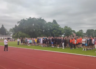 Foto zur Meldung: Jugend trainiert für Olympia - Leichtathletik Foto zur Meldung: Jugend trainiert für Olympia - Leichtathletik