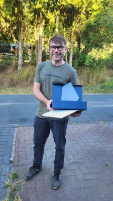 André Kleindienst mit dem Ehrenpreis (Foto: M. Wendt) (Bild vergr&ouml;&szlig;ern)