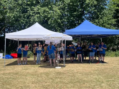 Das Aktive Orchester beim Turnfest des Turngau Staufen in Treffelhausen (Bild vergr&ouml;&szlig;ern)