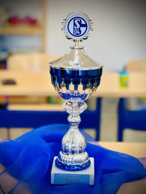 Schillerschule holt den 2. Platz "Auf Schalke"