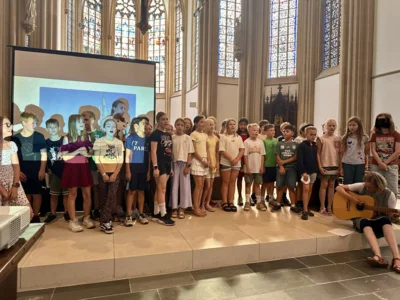 Schuljahresabschlussgottesdienst: „Die Segel neu setzen – Die Fahrt geht weiter …“