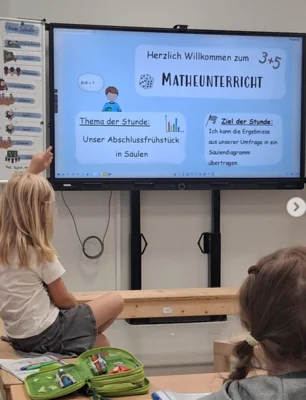 Mathematik zum Anfassen – Die Marienkäferklasse plant ihr Abschlussfrühstück (Bild vergr&ouml;&szlig;ern)