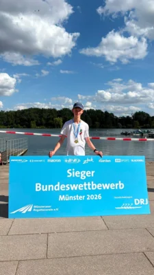 Theo wird Bundessieger im Para-Einer 12-14 Jahre auf dem Aasee in Münster! (Bild vergr&ouml;&szlig;ern)