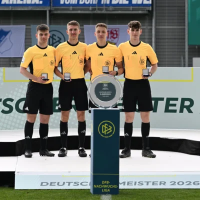 Schiedsrichterausschuss gibt Neueinstufungen bekannt (Bild vergr&ouml;&szlig;ern)