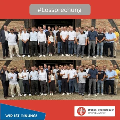 Gruppenbild der neuen Gesell*innen im Rahmen der Lossprechung (Bild vergr&ouml;&szlig;ern)
