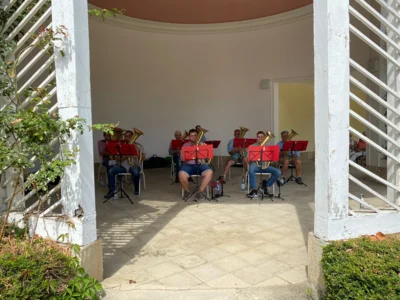 Konzert im Kurpark mit den Steinriegelmusikanten aus Lauterstein