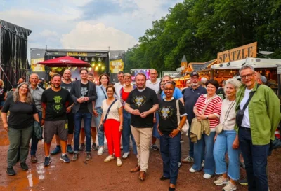 Hessens Kulturminister Gremmels besucht Haune Rock (Bild vergr&ouml;&szlig;ern)