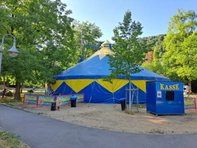 Das Zirkuszelt im Emilienpark