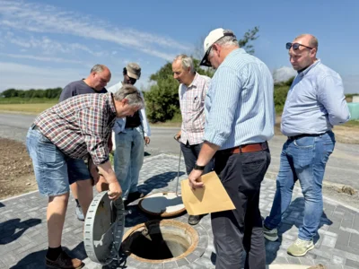 Foto: (Foto: Stefan Gaul, Inselradio Föhr) Foto zur Meldung: Erschließungsarbeiten für Energiepark Oldsum abgeschlossen