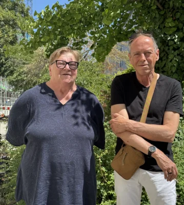 Meldung: Besuch bei dem Filmemacher Hugo Kroiss.