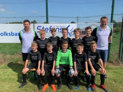 D-Jugend Mannschaft 2019-2020 (Bild vergr&ouml;&szlig;ern)