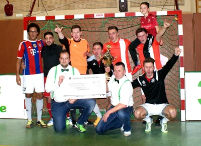 Roter Stern Hübdüdü gewinnt 30. Supercup (Bild vergr&ouml;&szlig;ern)