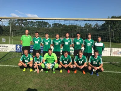 1.Herren Mannschaft 2018-2019 (Bild vergr&ouml;&szlig;ern)