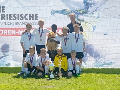 SG Dornum-Nesse Ostfrieslandmeister der E- Jugend (Bild vergr&ouml;&szlig;ern)