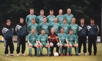 Fussball Meisterschaft und Aufstieg der 1. Herren (Bild vergr&ouml;&szlig;ern)