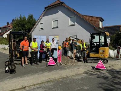 Spatenstich für den Glasfaser-Ausbau in Rottendorf