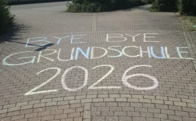 Tschüss Grundschule! (Bild vergr&ouml;&szlig;ern)