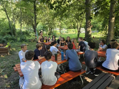 Unterricht im Grünen: Das „Grüne Klassenzimmer“ der Eichendorffschule (Bild vergr&ouml;&szlig;ern)
