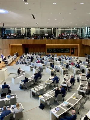 Wir erleben Kommunalpolitik hautnah (Bild vergr&ouml;&szlig;ern)