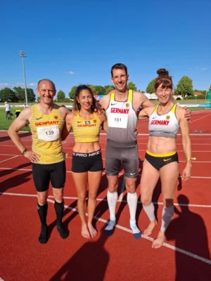 Weltrekord-Mixstaffel-Team X45