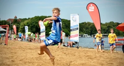 Beachhandball (Bild vergr&ouml;&szlig;ern)