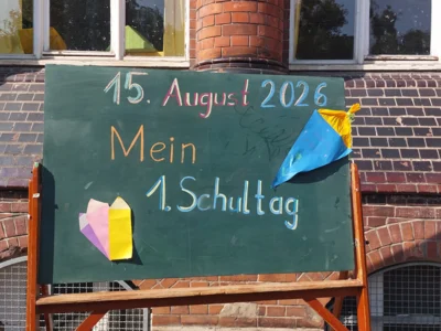 Hallo Schulkinder! (Bild vergr&ouml;&szlig;ern)