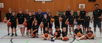 Basketballer absolvieren AOK Camp Mit Rodrigo Reynoso (Bild vergr&ouml;&szlig;ern)