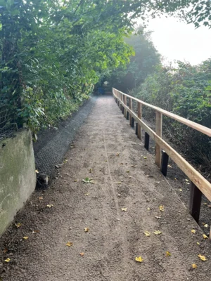 Wanderweg „Am Wiesengrund“ (Bild vergr&ouml;&szlig;ern)