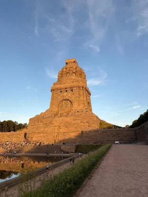 Meldung: Gemeinsam die Sonnenfinsternis erleben