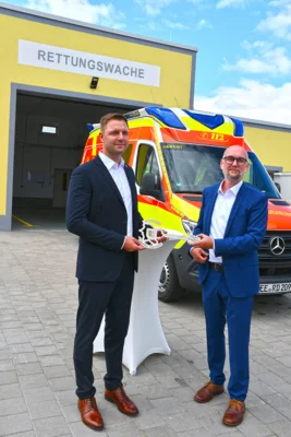 Neue Rettungswache in Großthiemig offiziell eingeweiht