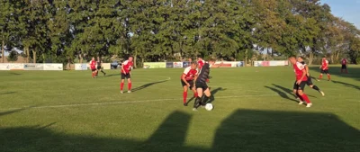 Alte Herren gewinnen 5:4 im ersten Spiel gegen die SpG Königshain (Bild vergr&ouml;&szlig;ern)