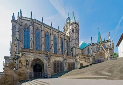 Bild von den Domstufen in Erfurt (Pixabay-Inhaltslizenz)