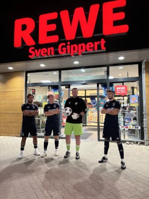 Da kommt was spannendes !!! SV 07 Moringen dreht Video im Rewe Markt Moringen