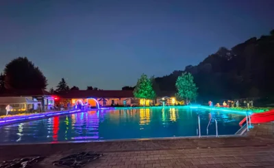 Mondscheinschwimmen im Mühlenbad Großörner voller Erfolg