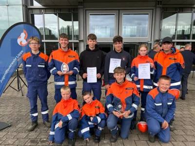 Dreifach-Sieg für unsere Jugendfeuerwehr! (Bild vergr&ouml;&szlig;ern)