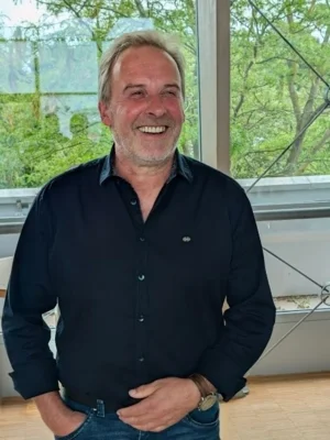 Herzlichen Glückwunsch Matthias Hirsch (Bild vergr&ouml;&szlig;ern)