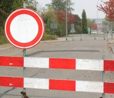 Sperrung L157 Schlüchttal (Bild vergr&ouml;&szlig;ern)