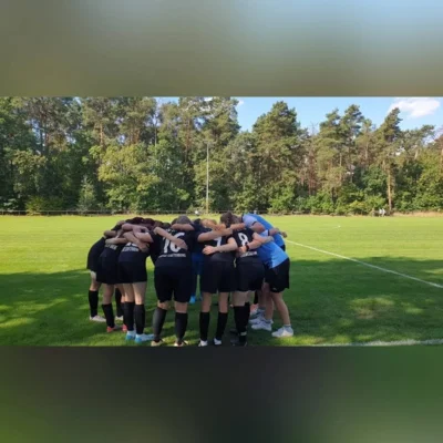 Saisonauftakt für unsere #FSVFrauen mit neuem altem Design (Bild vergr&ouml;&szlig;ern)