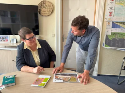 Im Gespräch mit dem Bürgermeister (Bild vergr&ouml;&szlig;ern)