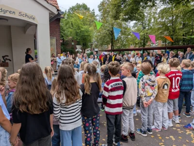 Herzlich willkommen liebe Erstklässler bzw. Sonnenkinder! (Bild vergr&ouml;&szlig;ern)