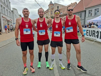Meldung: Bützow war in Läuferhand – Citylauf holte die Stadt aus dem Schlaf