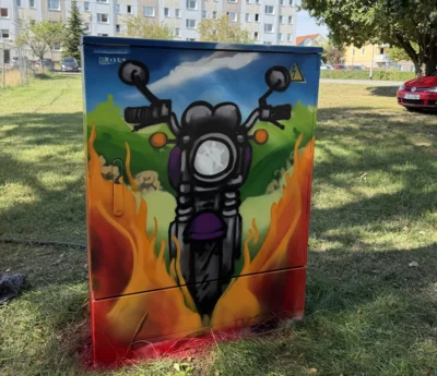 Stromkasten gestaltet - Das Graffitiprojekt geht weiter (Bild vergr&ouml;&szlig;ern)
