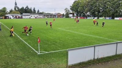 4:2-Sieg im Heimspiel gegen den ESV Lok Zittau (Bild vergr&ouml;&szlig;ern)