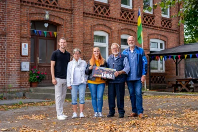 Steggemeinschaft übergibt Spende an das Mehrgenerationenhaus