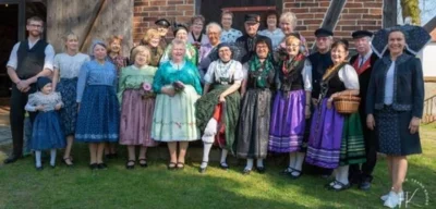Foto zur Meldung: Austellung Tracht und Landschaft